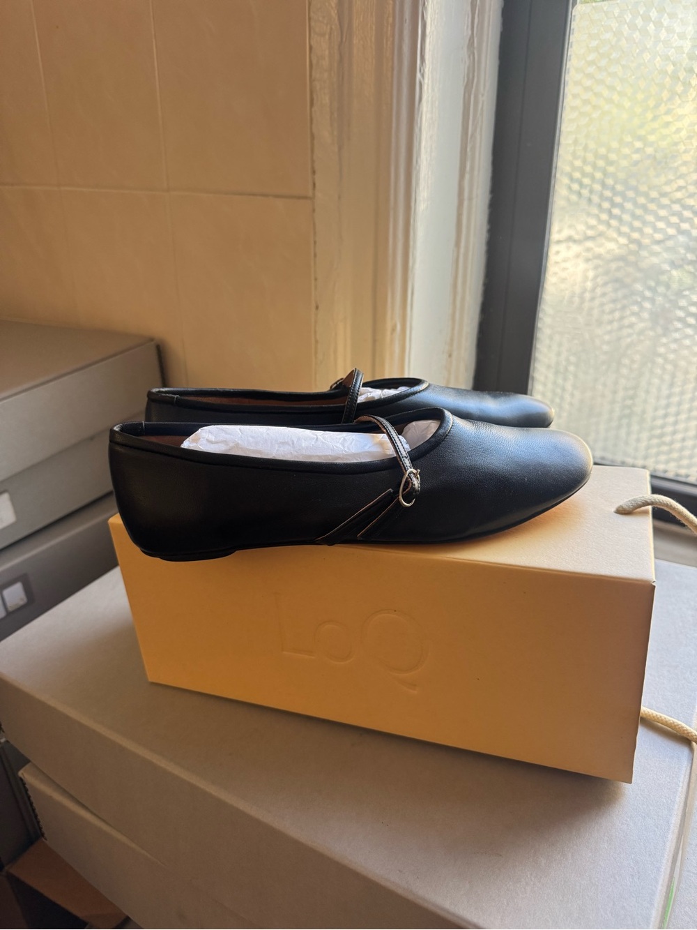 LOQ Daria Black